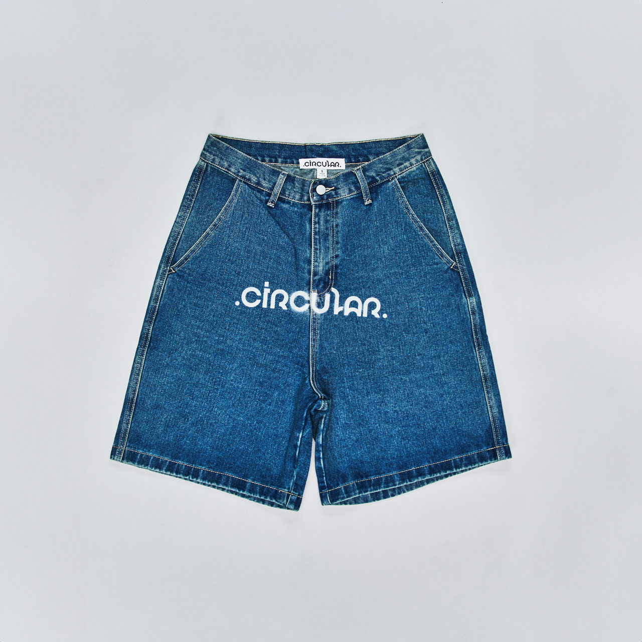 CIRCULAR DENIM SHORT